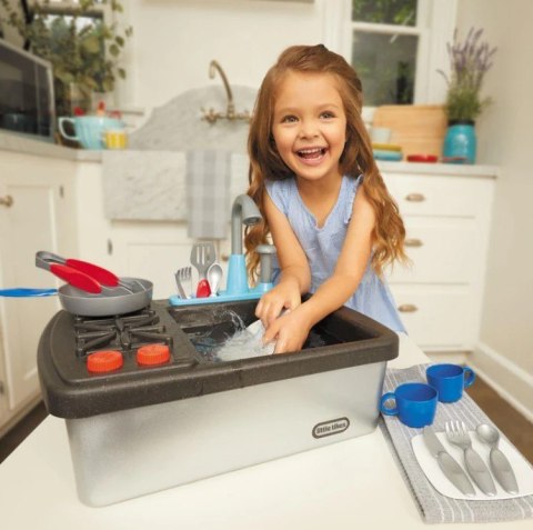 Pierwszy zlew i kuchenka Little Tikes