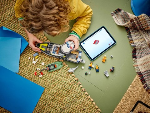 LEGO City 60456 - Pościg łodzią policyjną (OUTLET)