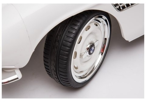 Auto na Akumulator BMW Retro Dla Dzieci Pilot Światło LED MP3 Białe