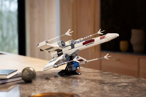 LEGO Star Wars 75355 - Myśliwiec X-Wing (OUTLET)