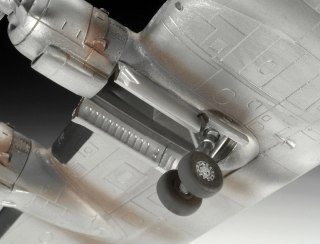 Model plastikowy Lockheed L.1049G Super Constellation Lufthansa