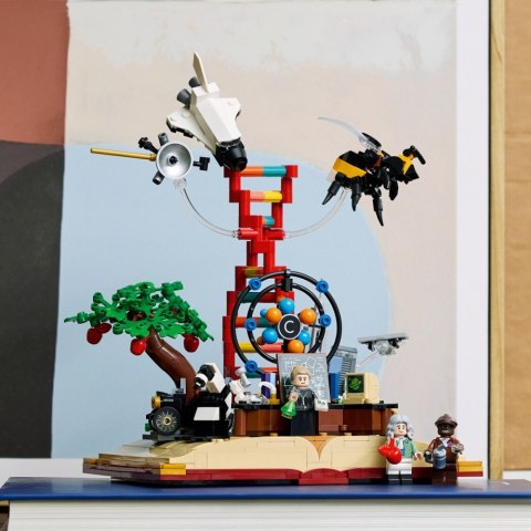 Klocki Ideas 21355 Ewolucja przedmiotów ścisłych LEGO