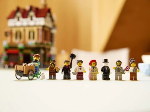 LEGO Icons 10350 - Dom w stylu angielskim