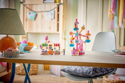 LEGO Friends 42700 - Cukierkowo-babeczkowy diabelski młyn