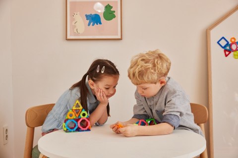 Klocki magnetyczne Challenger 14 elementów Magformers