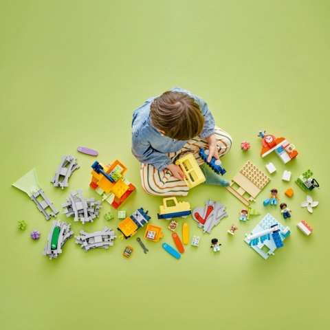 Klocki DUPLO 10428 Duży interaktywny pociąg miejski LEGO