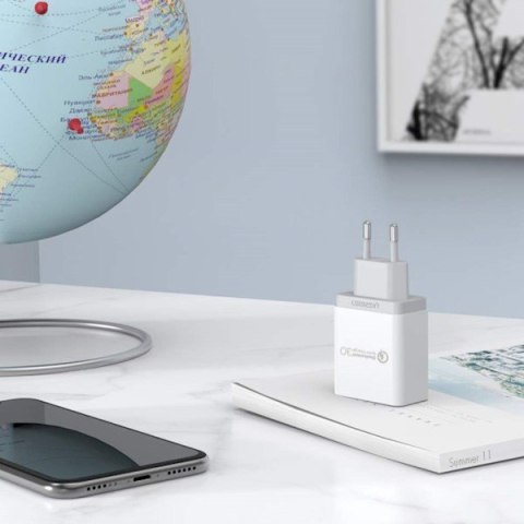 Szybka ładowarka sieciowa Quick Charge 3.0 18W 3A USB biały UGREEN