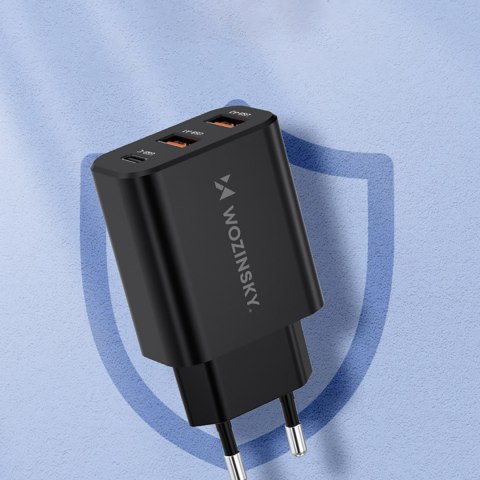 Ładowarka sieciowa 30W USB-C 2x USB-A - czarny WOZINSKY