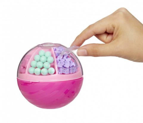 Lalka L.O.L. Surprise Hair Beads Tots Display 33 sztuki MGA