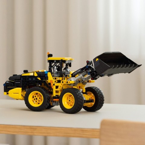 Klocki Technic 42209 Ładowarka kołowa Volvo L120 Electric LEGO