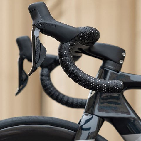 Owijka na kierownicę rowerową silikonowa perforowana - pomarańczowa ROCKBROS