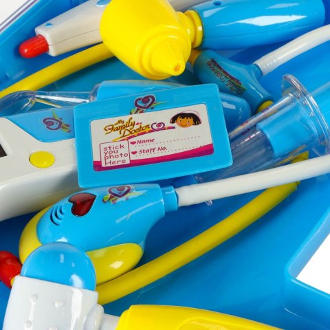 Zestaw lekarza w walizce DOKTOR +światła niebieski Kik Sp. z o. o. Sp. k.