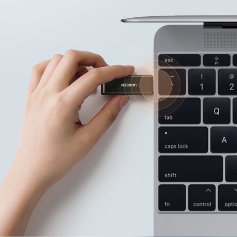 Przenośny czytnik kart TF/SD pod USB 3.0 czarny UGREEN