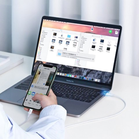 Kabel przewód do iPhone MFi USB-C - Lightning 20W 3A 0.5m biały UGREEN