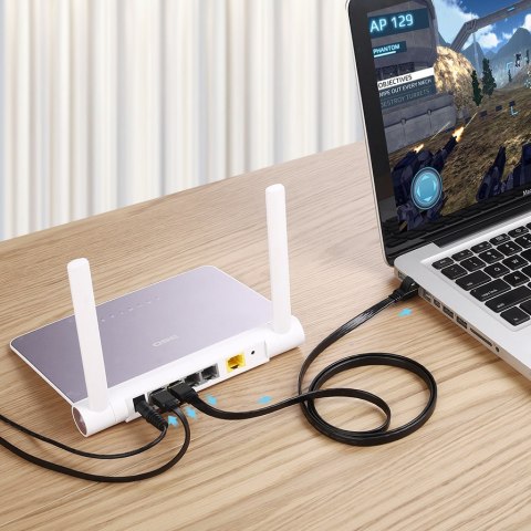 Kabel sieciowy internetowy płaski patchcord U/FTP Cat. 7 10Gb/s 0.5m czarny UGREEN