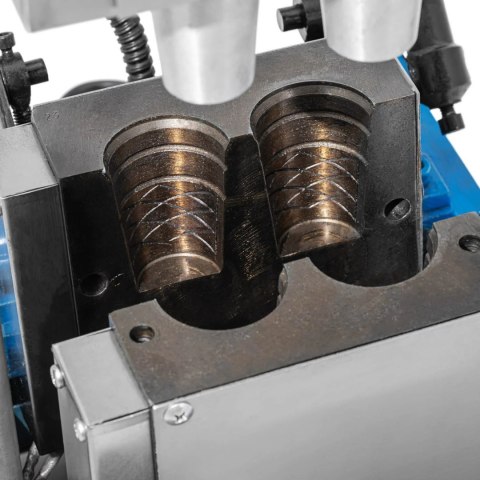 Waflownica maszyna do wypieku wafli rożków na lody 50 - 60 wafli / godz. 55 x 70 mm Royal Catering