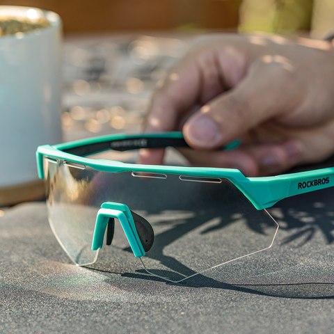Okulary rowerowe polaryzacyjne z filtrem UV i wkładką korekcyjną - szare ROCKBROS