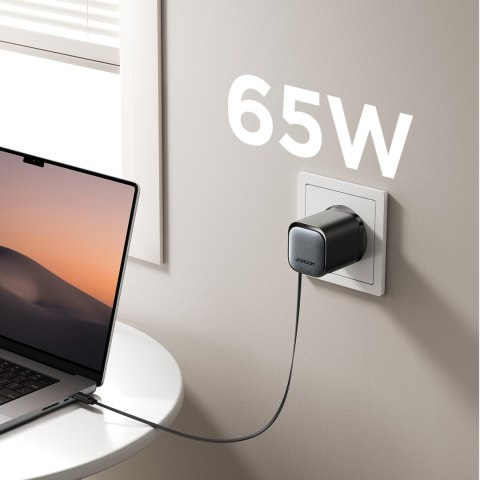 Ładowarka sieciowa GaN 65W USB-A USB-C z wbudowanym kablem USB-C - czarna JOYROOM