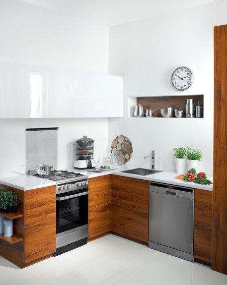 Parowar biało-czarny PT3011 Amica