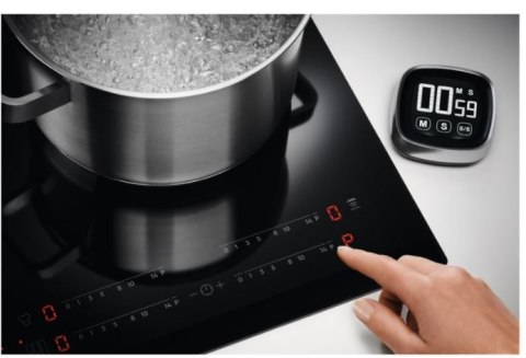 Płyta indukcyjna Bridge SLIM-FIT 60 cm LIV63431BK Electrolux