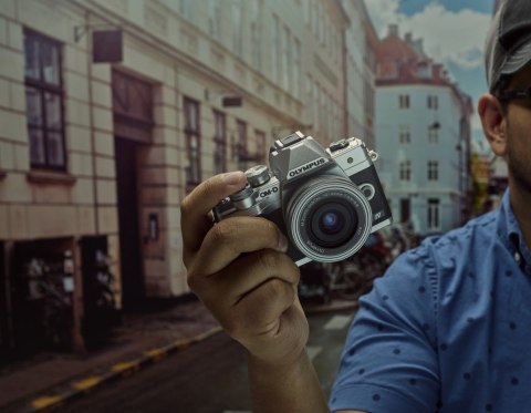 Aparat OM-D E-M10 Mark IV + 14-150mm silver Olympus