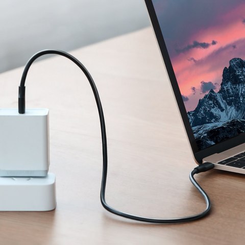 Kabel przewód USB-C do ładowania i transferu danych 3A 0.5m czarny UGREEN