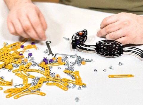 Zestaw konstrukcyjny Mały Konstruktor Dinozaury Pterodactyl Alexander