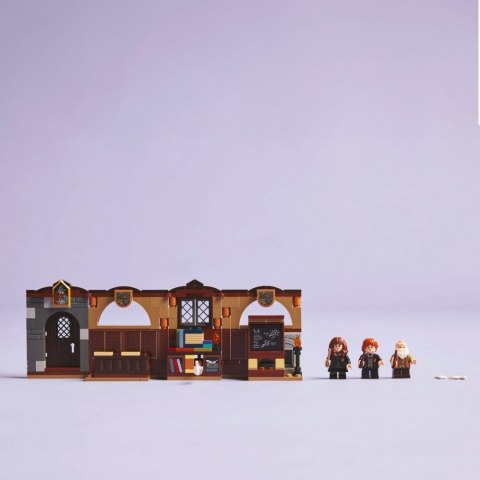 Klocki Harry Potter 76442 Zamek Hogwart: Zajęcia z zaklęć i uroków LEGO