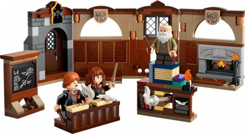 Klocki Harry Potter 76442 Zamek Hogwart: Zajęcia z zaklęć i uroków LEGO