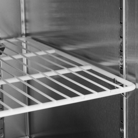 Stół chłodniczy Kitchen Line z blatem roboczym szer. 120cm -2/+8deg;C - Hendi 233344 Hendi