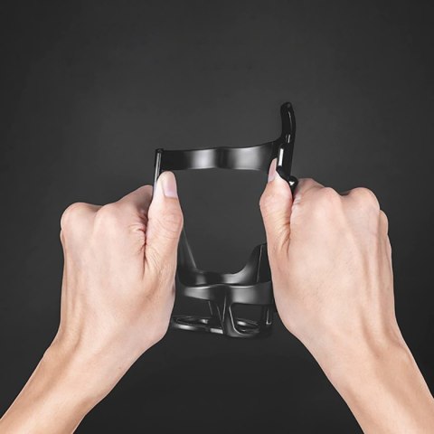 Uchwyt rowerowy na butelkę bidon mocowanie szyjką do dołu - czarny ROCKBROS