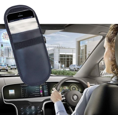 Etui antykradzieżowe na klucze samochodowe klatka Faradaya 14x10cm czarny HURTEL