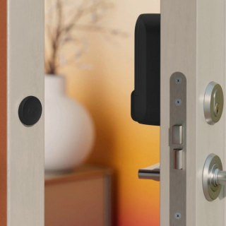 Inteligentny zamek Linus Smart Lock (srebrny) YALE HOME