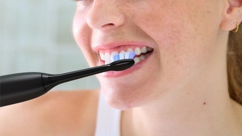 Zestaw 2 końcówek Sensitive Standard HX6052/88 czarny Philips