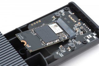 Obudowa USB 4.0 Typ C na dysk SSD M.2 NVMe 40 Gbps aluminiowa, beznarzędziowa Digitus