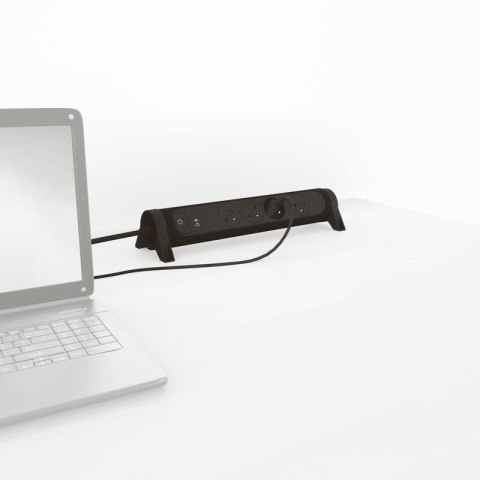 Przedłużacz 4x2PZ 1,5m czarny Legrand