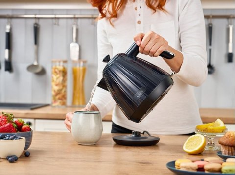 Czajnik elektryczny Modern Pro Lafe