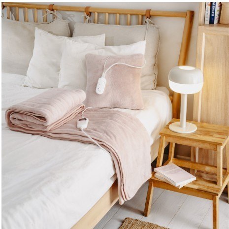 Super miękki koc elektryczny nakładany z pilotem AD 7443 Adler