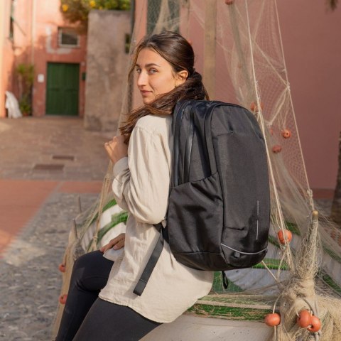 Plecak antykradzieżowy BOBBY EXPLORE BLACK XD DESIGN