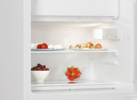 Chłodziarko-zamrażarka podblatowa CM4SE68W Candy