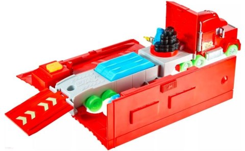 Pojazd CARS Maniek świecący w ciemnościach Mattel